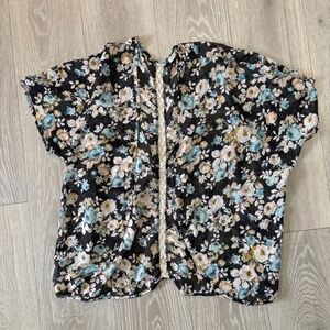 Women’s Kimono Style Floral Sheer Open Front Top – One Size